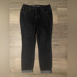 Old Navy, curvy profile mid rise 6S